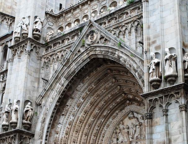 Main façade Toledo Cathedral