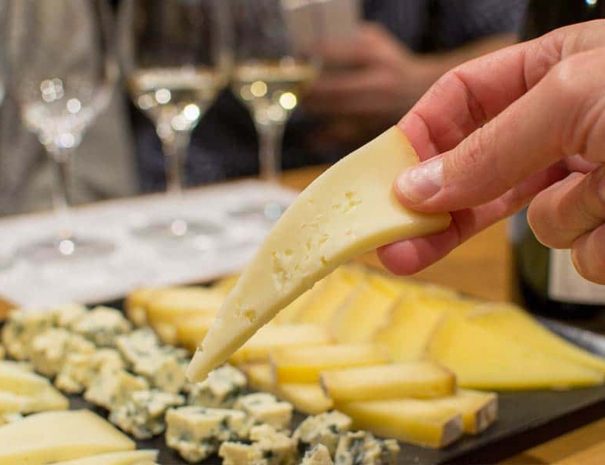 Cheese tasting in Barcelona