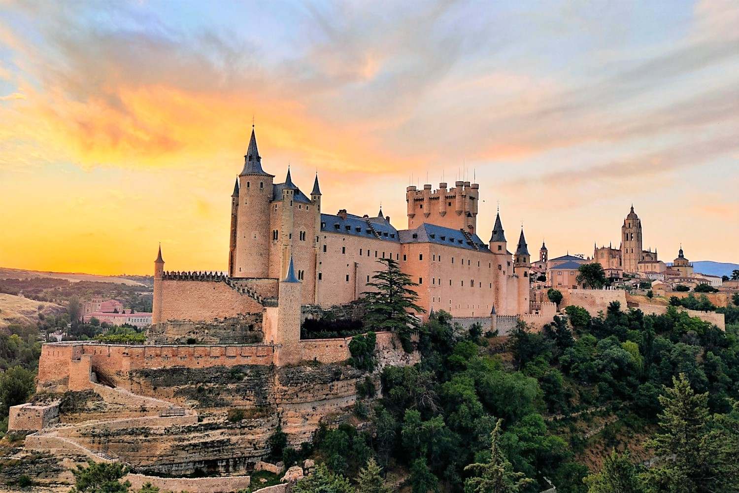 Image of a castle in Spain during a long private tour